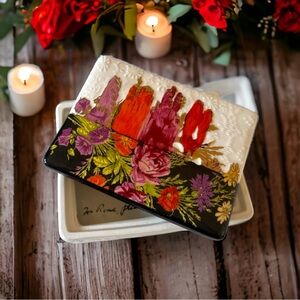 Anthropologie Ceramic White Black Floral Trinket Dish Footed